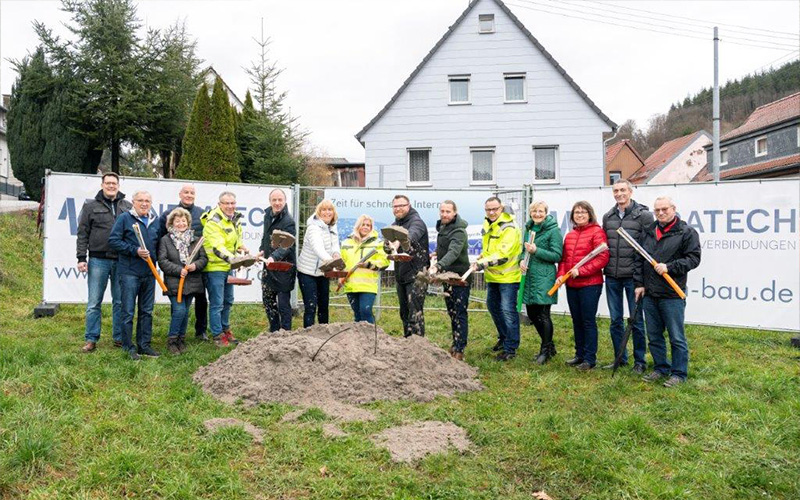 Zweckverband High-Speed-Netz Rhein-Neckar: Spatenstich zum FTTB-Ausbau in Heiligkreuzsteinach